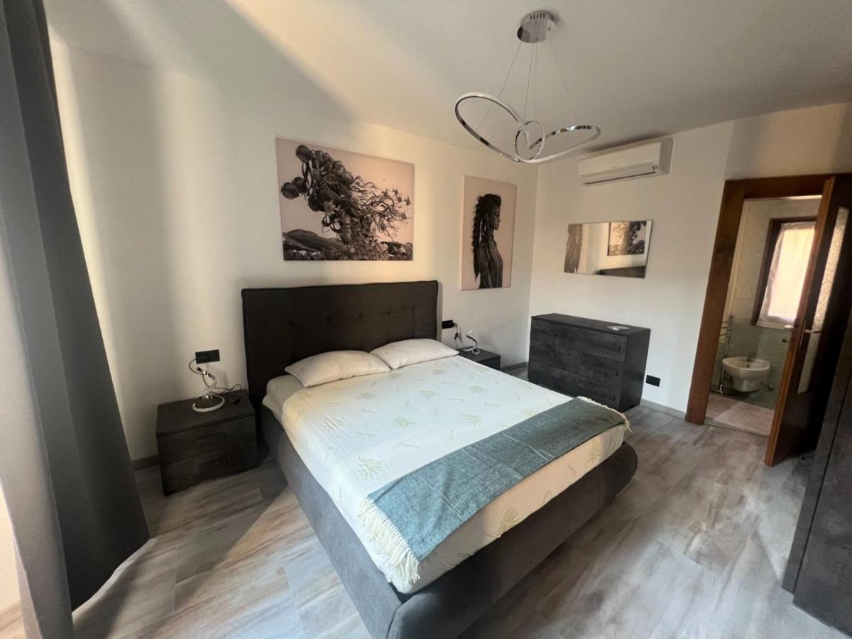 Apartment In Central Square With Lake View Lenno Exterior photo